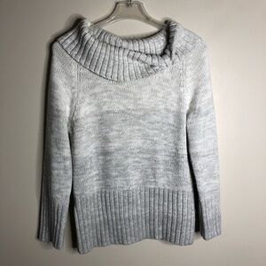 White House Black Market Grey/Off White Crowl Neck Knit Sweater SZ XL